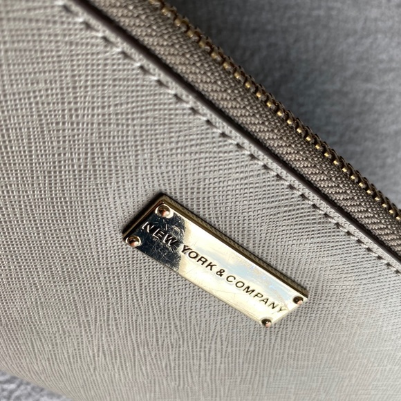 Wallet. - Picture 2 of 4